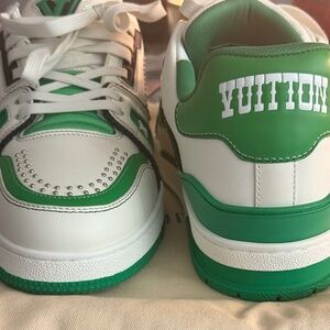Louis Vuitton Sneakers